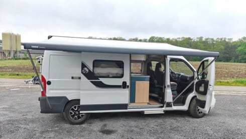 2-Personen-Knaus-Bus aus dem Jahr 2017