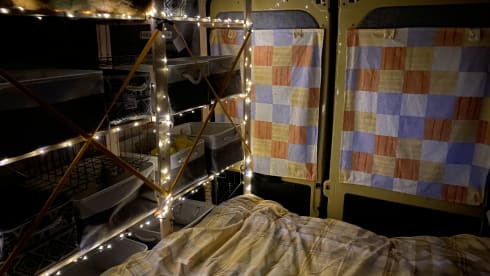 Vincent – a comfy yellow 2 berth Peugeot campervan from 2015