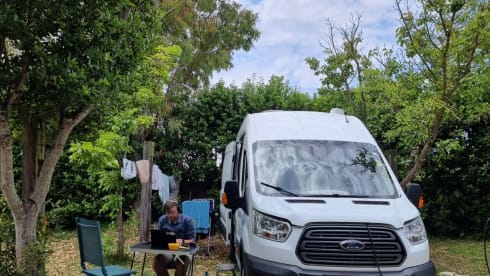 EsteVan – Freedom and comfort with our self-build dream
