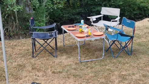 Happy Camper Days – Peugeot Dreamer met daktent 