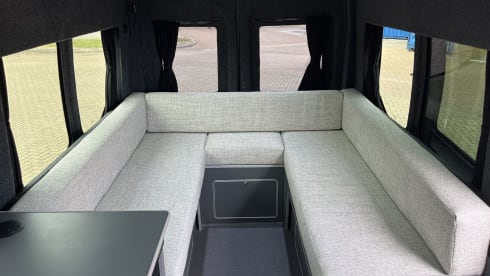 Camperlife – 3 berth Ford campervan from 2021