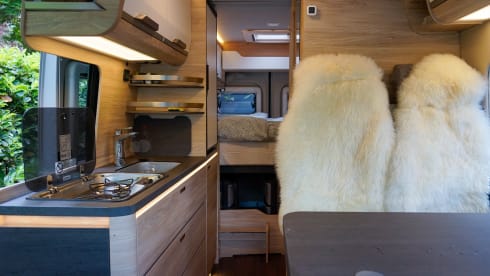 Comfortable Knaus Camper – For a carefree and comfortable road trip!