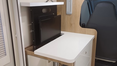 Malayah  – GREAT NEWS, Malayah update-Luxury Italian styled 6 berth Roller Team 747 