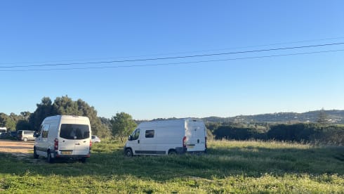 Frida – 2p Peugeot bus from 2012