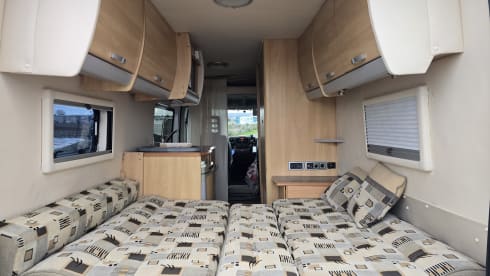 Boxer – 2 berth Peugeot Boxer campervan 