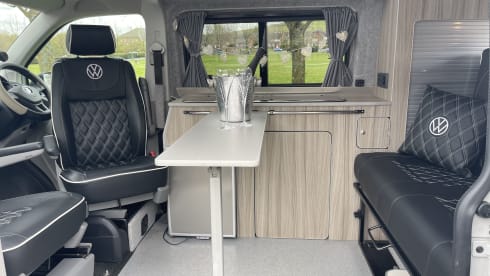 Badger  – Salisbury Camper Van