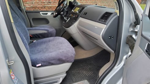 4p Volkswagen campervan from 2010