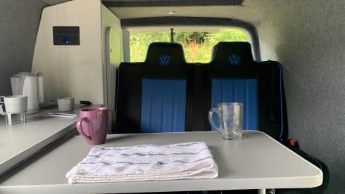 Sky – 4 berth Volkswagen Transporter campervan 