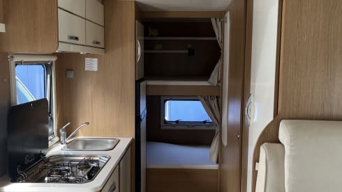 Jai the Camper – Beautiful and trendy 7p Rimor alcove from 2017
