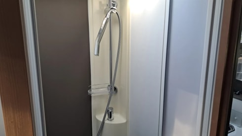 C24 – 4p Adria Mobil semi-integrata dal 2019