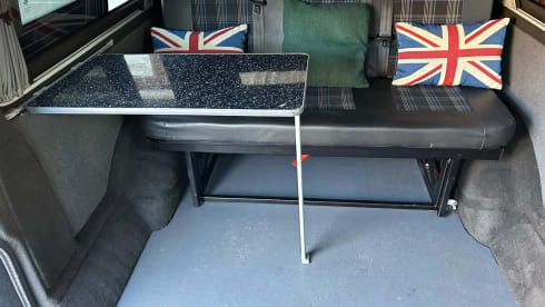 LWB Automatic VW Transporter – Beautiful Blue Transporter. Automatic, Long Wheel Base. Central London 