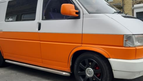 Zazu – ZAZU - VW T4 converted campervan 