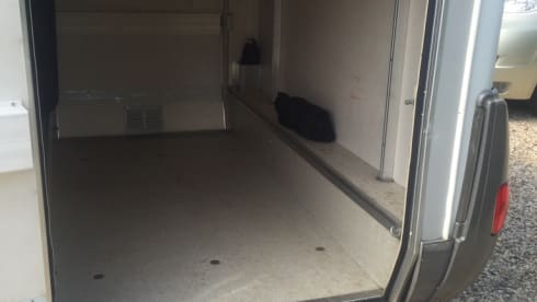 6-person Hymer alcove from 2005