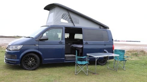 Babs – 4 berth Volkswagen campervan from 2019