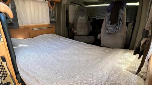 Camper Harderwijk – 4p Bürstner semi-integrated from 2004