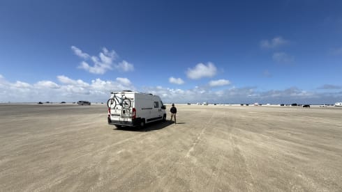 Zutendaal of Wommelgem – 2p Peugeot campervan uit 2017