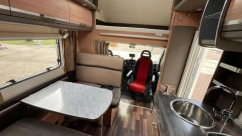 Billie Knaus – 6p Knaus alcove from 2013