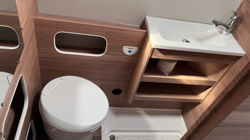 6p Weinsberg alcove uit 2023