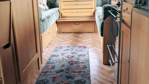 Lulu – 6 Berth Bessacarr 795