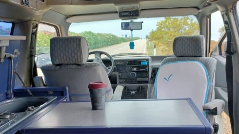 Calì  – Salento in a T4 California Coach van