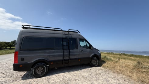 Rude Jude – 2 berth Mercedes-Benz campervan from 2019