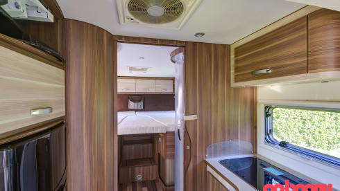 Rental of well-equipped family camper