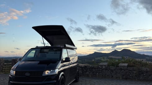 Ivy – 4 berth Volkswagen campervan from 2024