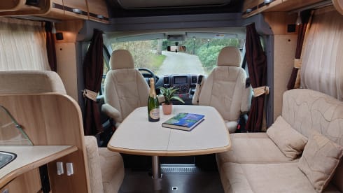 AUTO STAR – 4p Auto-Sleepers semi-integrated from 2007