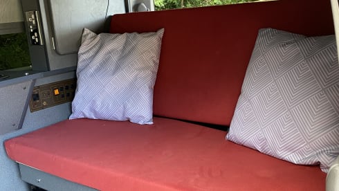 Minnie the Mazda Bongo – 2 berth Mazda Bongo Campervan