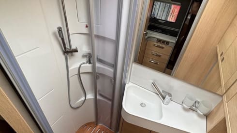 Hymer BMC-I 600 – Topsegment Integraal voor 4