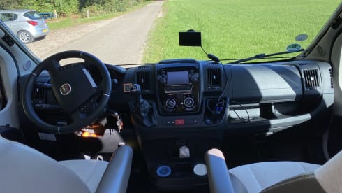 Beauty  – 2p Knaus semi-integrated uit 2026