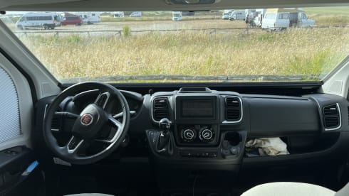 Kairos 600 – theSharingVan