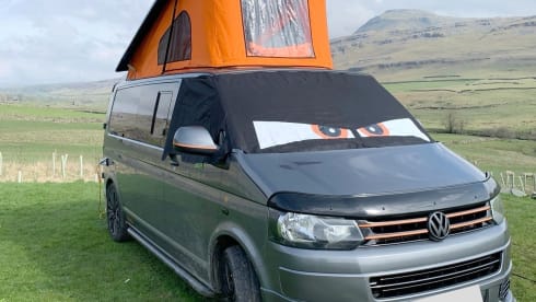 Jude – 4 Berth VW Camper