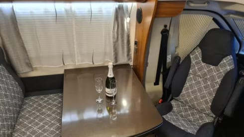 Holly - Rijd het avontuur tegemoet! – Very luxurious and fine Hobby (2018) for two people