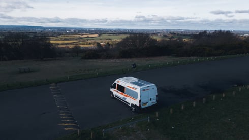 Peace  – 2 berth Luxury Citreon camper (offgrid camper)