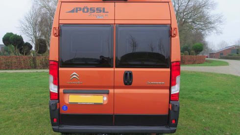Oranje Boven – Pössl Camperbus 2 Win R Plus from 2019 with 163 HP and Euro6