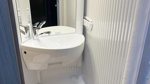 Sunny – Vollausgestattetes Wohnmobil - Einsteigen und losfahren!