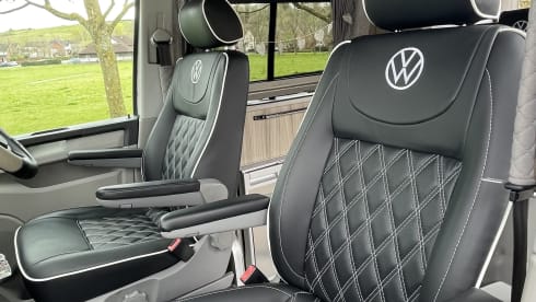Badger  – Salisbury Camper Van