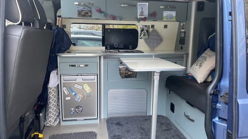 Millie – 4 berth Volkswagen campervan from 2017