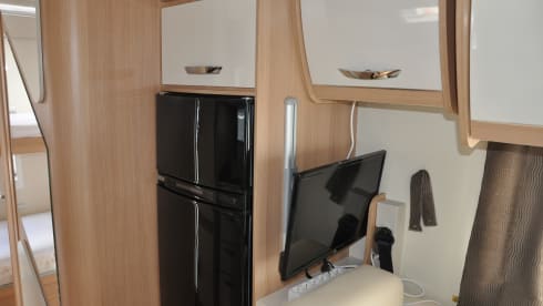 Zonnige zuiden – 6p McLouis semi-integrated uit 2020