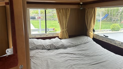 Rover  – 4 berth Fiat campervan PET FRIENDLY