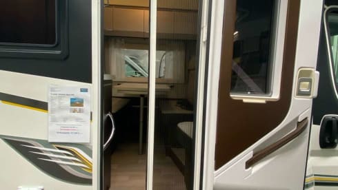 6p Benimar alcove from 2019