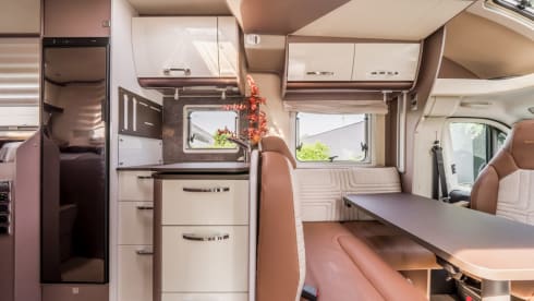 4p Bürstner semi-integrated from 2021