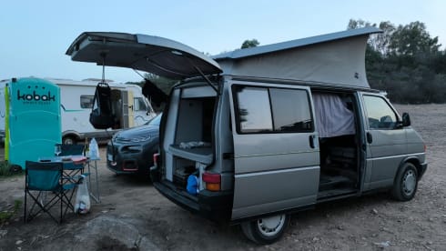 Volkswagen  California