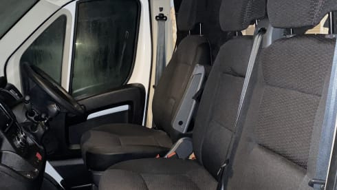 ANO – Camping-car Citroën 3 places de 2023