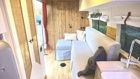 Harlow – A new Luxury Off-grid Camper, Homely and modern