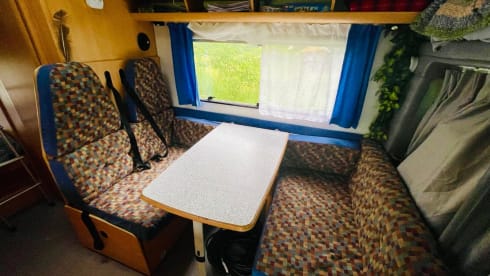 🌟 4p family camper with bunk beds and full of options🌟 . Freedom on wheels!