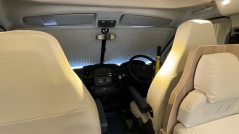 Bailey – Bailey semi-integrato a 6 posti letto, costruito nel 2019.