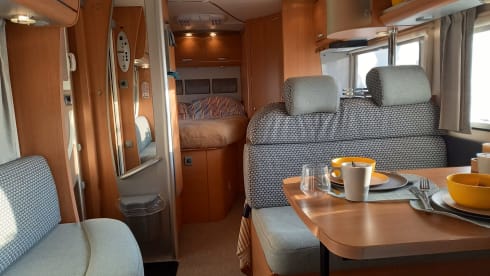 Travel comfortably with our complete Knaus Sun Ti!