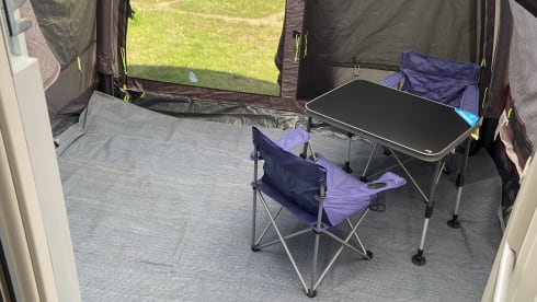 Blue – 4 berth Fiat semi-integrated from 2019